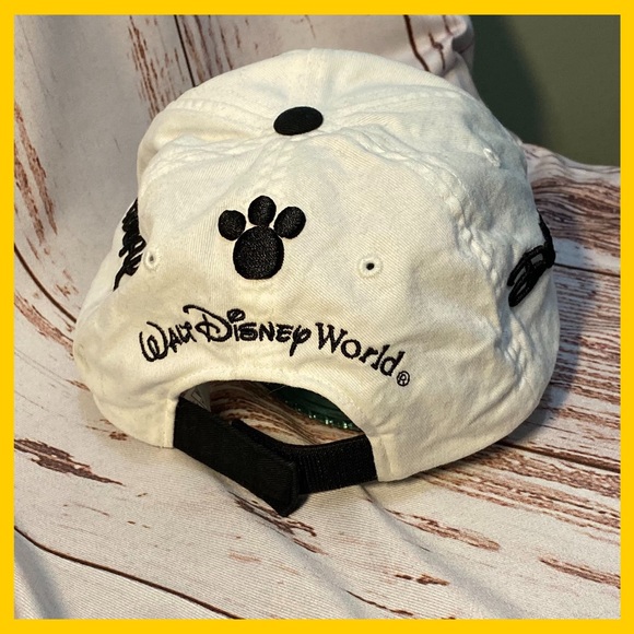 Walt Disney World Mickey & Gang Embroidered Cap - Picture 5 of 7